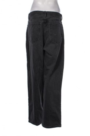 Dámske džínsy  H&M, Veľkosť M, Farba Čierna, Cena  23,73 €