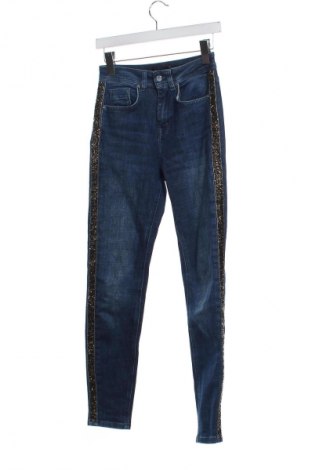 Damskie jeansy Karen Millen, Rozmiar M, Kolor Niebieski, Cena 188,51 zł