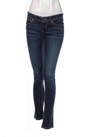 Dámské džíny  Levi's, Velikost M, Barva Modrá, Cena  1 199,00 Kč
