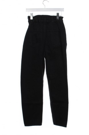 Дамски дънки Mango, Размер XS, Цвят Черен, Цена 33,99 лв.