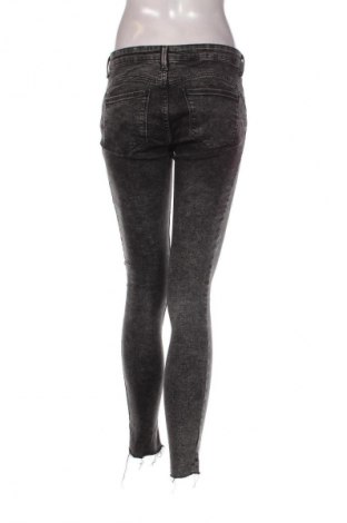 Blugi de femei Mango, Mărime M, Culoare Negru, Preț 92,99 Lei