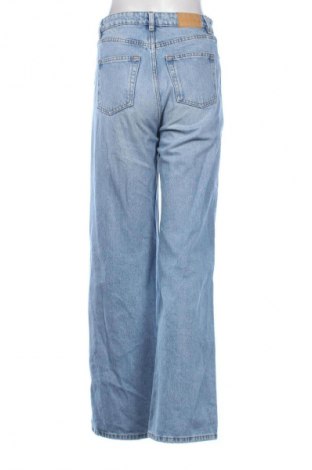 Дамски дънки Monki, Размер S, Цвят Син, Цена 35,99 лв.