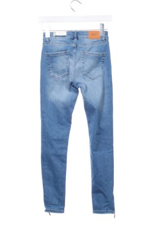 Γυναικείο Τζίν ONLY, Μέγεθος XS, Χρώμα Μπλέ, Τιμή 47,99 €