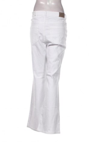 Damen Jeans ONLY Carmakoma, Größe XXL, Farbe Weiß, Preis 51,99 €