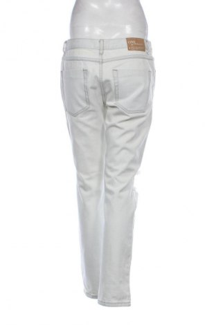 Дамски дънки One, Размер L, Цвят Син, Цена 28,88 лв.