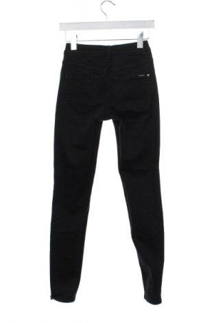 Damskie jeansy Orsay, Rozmiar XS, Kolor Czarny, Cena 66,65 zł