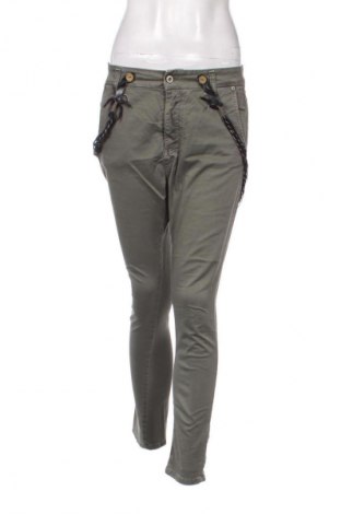 Női farmernadrág Please, Méret M, Szín Zöld, Ár 9 889 Ft