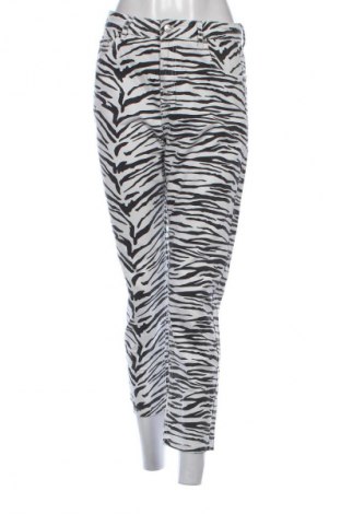Dámské džíny  Pull&Bear, Velikost M, Barva Vícebarevné, Cena  371,00 Kč