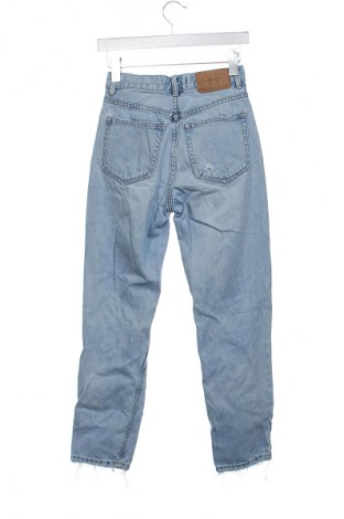 Blugi de femei Pull&Bear, Mărime XS, Culoare Albastru, Preț 76,32 Lei