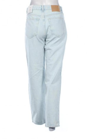 Дамски дънки Pull&Bear, Размер S, Цвят Син, Цена 30,99 лв.