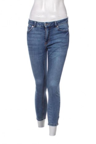 Dámské džíny  Reserved, Velikost M, Barva Modrá, Cena  369,00 Kč