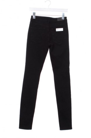 Damskie jeansy S.Oliver, Rozmiar XS, Kolor Czarny, Cena 214,00 zł