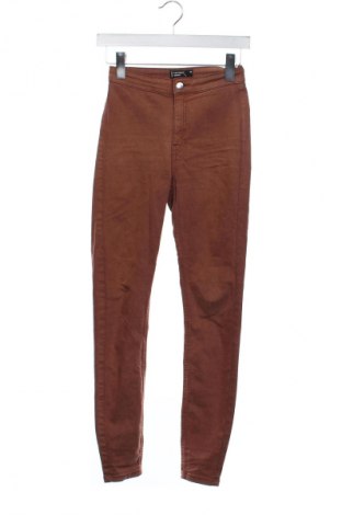 Blugi de femei Sinsay, Mărime XS, Culoare Maro, Preț 76,99 Lei