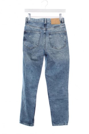 Dámske džínsy  Sinsay, Veľkosť XS, Farba Modrá, Cena  14,95 €