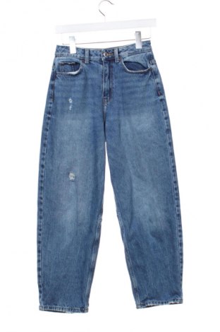 Дамски дънки Sinsay, Размер XS, Цвят Син, Цена 28,99 лв.