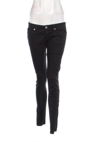 Дамски дънки Sisley, Размер L, Цвят Черен, Цена 74,86 лв.