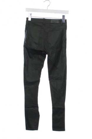 Damen Jeans Stradivarius, Größe S, Farbe Grün, Preis 14,83 €