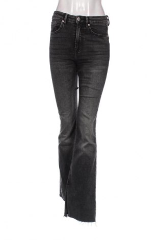 Damen Jeans Stradivarius, Größe S, Farbe Schwarz, Preis 14,91 €