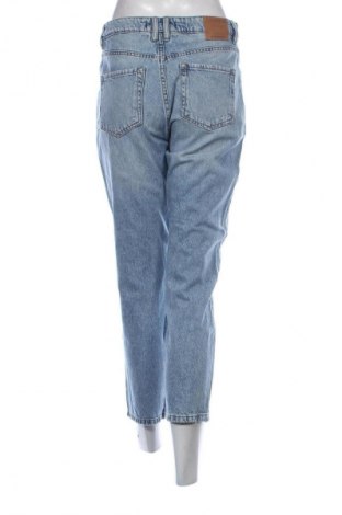 Dámske džínsy  Stradivarius, Veľkosť M, Farba Modrá, Cena  14,83 €