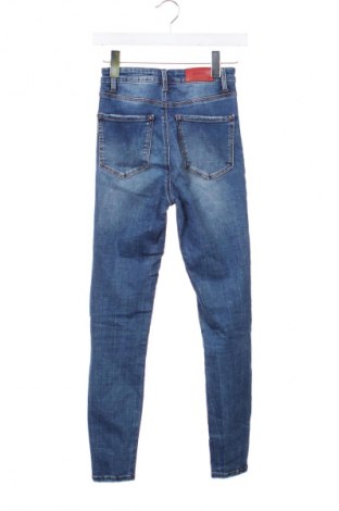 Damen Jeans Stradivarius, Größe XS, Farbe Blau, Preis 14,91 €