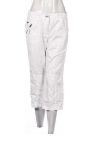 Damen Jeans Street One, Größe XL, Farbe Weiß, Preis 20,97 €