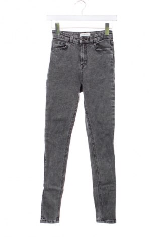 Damen Jeans Terranova, Größe XS, Farbe Grau, Preis € 14,77