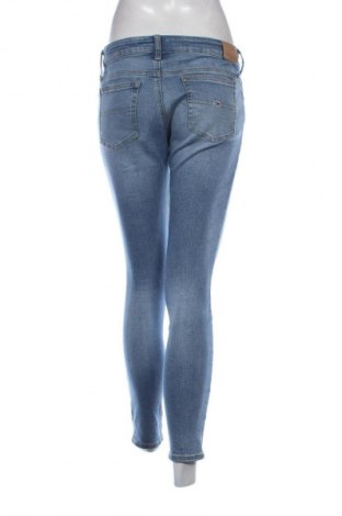 Damskie jeansy Tommy Jeans, Rozmiar M, Kolor Niebieski, Cena 589,99 zł