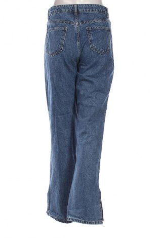 Damskie jeansy Top Secret, Rozmiar M, Kolor Niebieski, Cena 66,67 zł