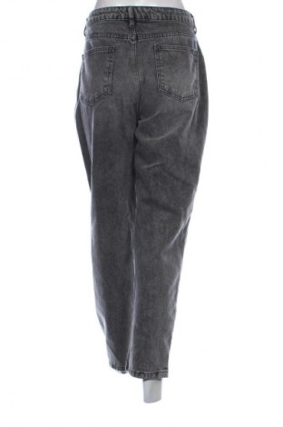 Damskie jeansy Trendyol, Rozmiar L, Kolor Szary, Cena 94,99 zł