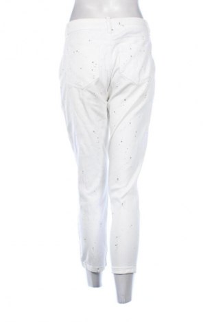 Blugi de femei Unbranded, Mărime M, Culoare Alb, Preț 50,99 Lei