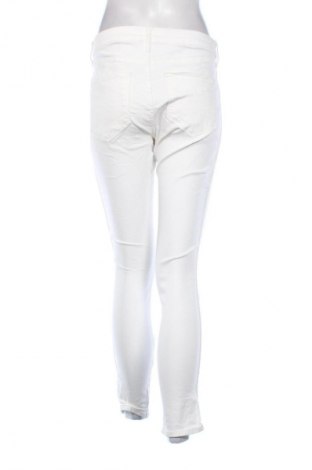 Damskie jeansy Unbranded, Rozmiar M, Kolor Biały, Cena 66,39 zł