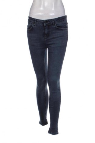 Damskie jeansy Vero Moda, Rozmiar M, Kolor Niebieski, Cena 76,40 zł