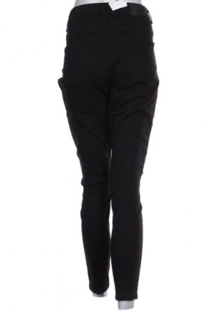 Dámske džínsy  Vero Moda, Veľkosť XL, Farba Čierna, Cena  46,95 €