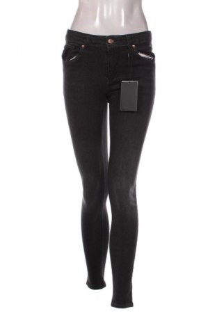 Blugi de femei Vero Moda, Mărime S, Culoare Negru, Preț 243,99 Lei
