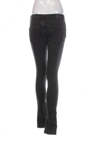 Blugi de femei Weekday, Mărime M, Culoare Negru, Preț 77,99 Lei