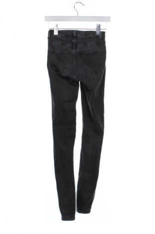 Blugi de femei Weekday, Mărime XS, Culoare Negru, Preț 70,99 Lei