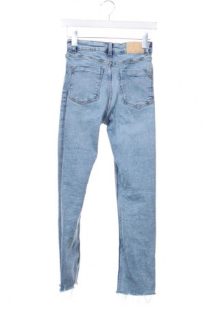 Dámske džínsy  Zara, Veľkosť XS, Farba Modrá, Cena  13,81 €