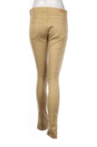 Blugi de femei Zara, Mărime M, Culoare Bej, Preț 73,99 Lei