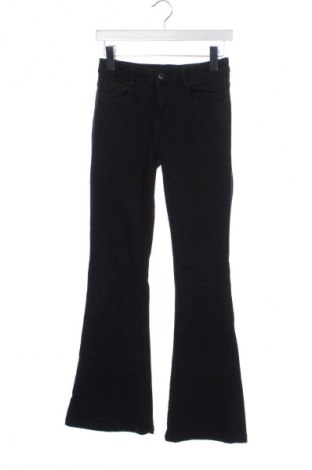 Damskie jeansy Zara, Rozmiar XS, Kolor Czarny, Cena 62,02 zł