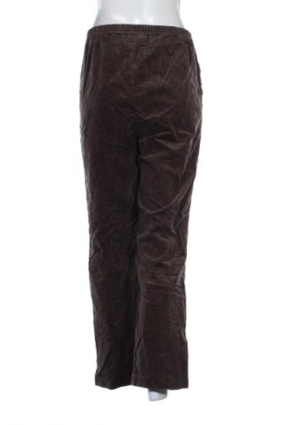 Damen Cordhose Brandtex, Größe XL, Farbe Grün, Preis 13,99 €