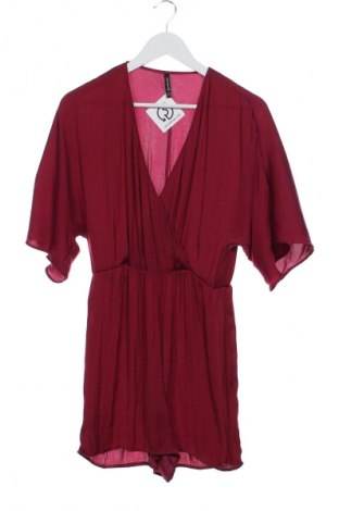 Дамски къс гащеризон Stradivarius, Размер M, Цвят Червен, Цена 39,00 лв.