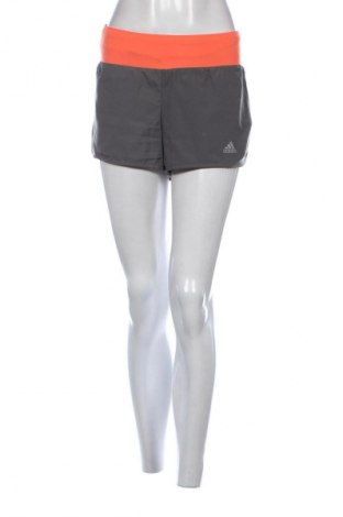 Pantaloni scurți de femei Adidas, Mărime M, Culoare Multicolor, Preț 58,99 Lei