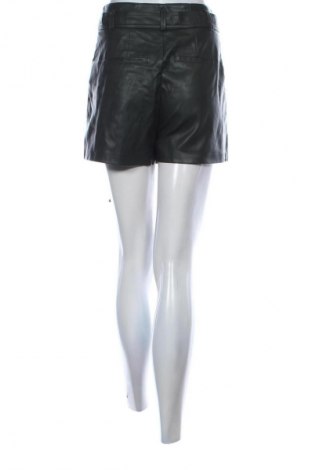 Γυναικείο κοντό παντελόνι Amisu, Μέγεθος S, Χρώμα Πράσινο, Τιμή 9,72 €