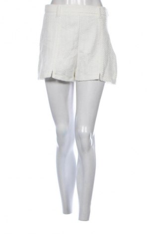 Damen Shorts Bershka, Größe S, Farbe Weiß, Preis € 9,72