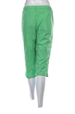Дамски къс панталон Betty Barclay, Размер XL, Цвят Зелен, Цена 30,99 лв.