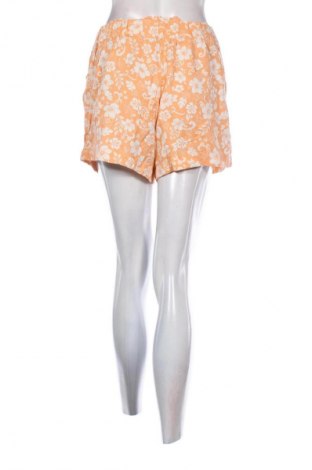 Damskie szorty Clockhouse, Rozmiar M, Kolor Kolorowy, Cena 44,94 zł