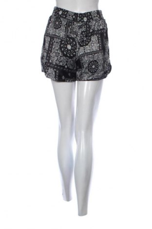 Damen Shorts Fb Sister, Größe S, Farbe Mehrfarbig, Preis € 9,72