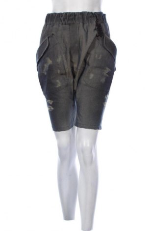 Dámské kraťasy  Fetish, Velikost S, Barva Vícebarevné, Cena  430,00 Kč