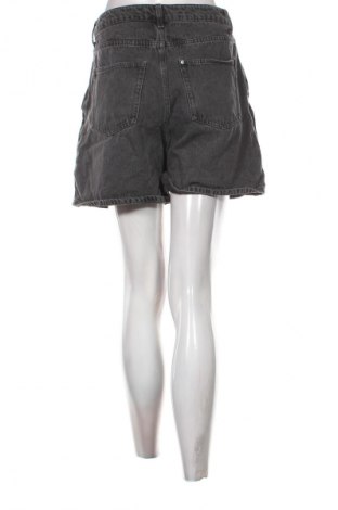 Damskie szorty H&M, Rozmiar M, Kolor Szary, Cena 43,68 zł