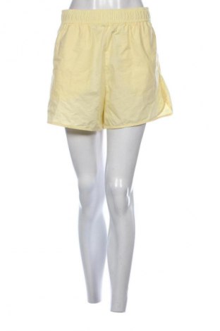 Pantaloni scurți de femei H&M, Mărime S, Culoare Galben, Preț 76,84 Lei